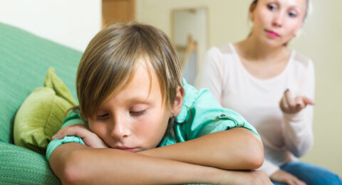 ¿Cómo puedo mejorar el desarrollo emocional y afectivo de mi hijo?